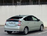 Toyota Prius-12