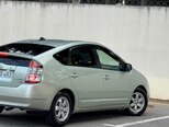Toyota Prius-11