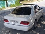 Mercedes E 280-10