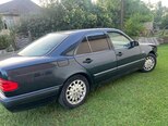 Mercedes E 200-4
