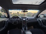 Hyundai Elantra-16