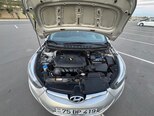 Hyundai Elantra-15