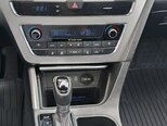 Hyundai Sonata-15