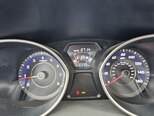 Hyundai Elantra-9