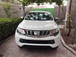 Mitsubishi L200-1