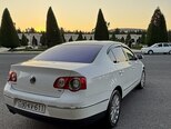 Volkswagen Passat-10