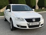 Volkswagen Passat-13