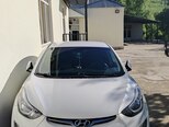 Hyundai Elantra-1