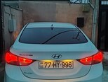 Hyundai Elantra-8