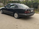 Mercedes E 220-4