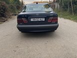 Mercedes E 220-5