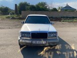 Mercedes 220 E-2
