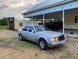 Mercedes 220 E-1