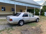 Mercedes 220 E-4