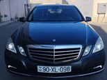 Mercedes E 220-1