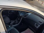 Hyundai Avante-15
