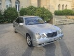 Mercedes E 220-3