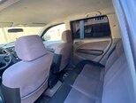 Mitsubishi Airtrek-6