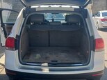 Volkswagen Touareg-9