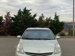 Toyota Prius-5