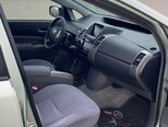 Toyota Prius-10