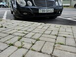 Mercedes E 220-2