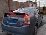 Toyota Prius-3