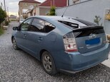 Toyota Prius-4