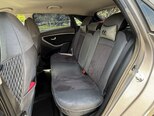 Hyundai Elantra-17