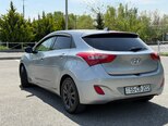 Hyundai Elantra-7