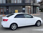 Kia Cerato-7
