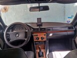 Mercedes 230 TE-2