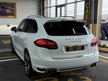 Porsche Cayenne GTS-5