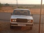 LADA (VAZ) 2107-1