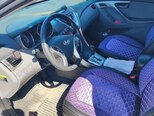 Hyundai Elantra-5