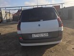 Renault Grand Scenic-7