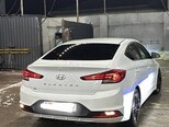 Hyundai Elantra-2
