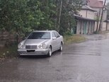 Mercedes E 230-7