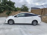 Toyota Prius-5