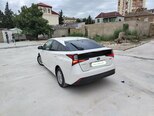 Toyota Prius-8