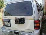 Mitsubishi Pajero-6