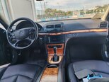 Mercedes E 350-10