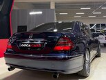 Mercedes E 320-9