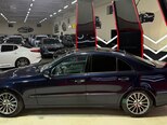 Mercedes E 320-6