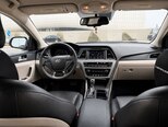 Hyundai Sonata-5