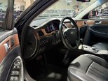 Hyundai Genesis-16