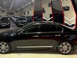 Hyundai Genesis-8