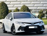 Toyota Camry-3
