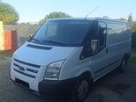 Ford Transit-17