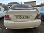 Mitsubishi Lancer-2